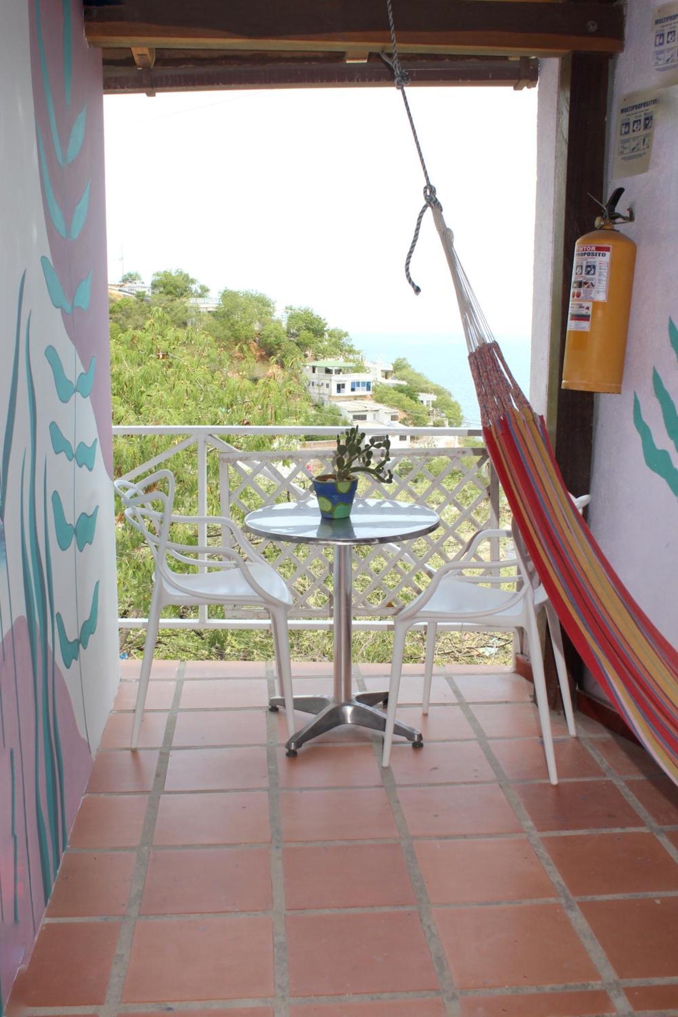 Tayrona Colors Hostel Taganga Exterior photo